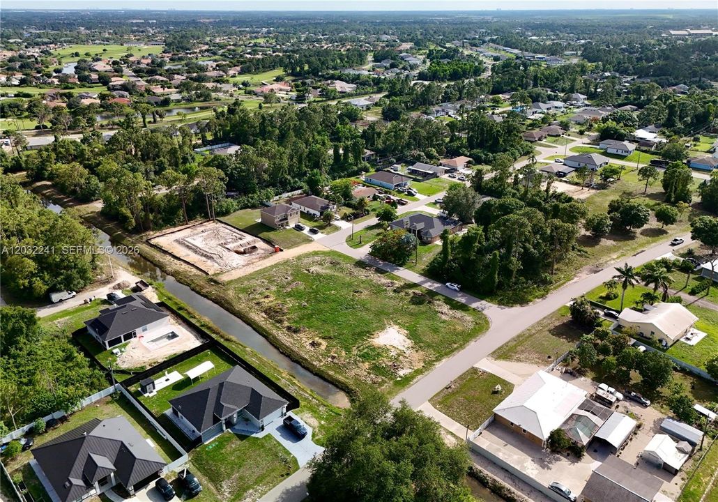En Venta: $100,000 (0.58 acres)