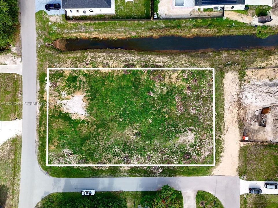 En Venta: $100,000 (0.58 acres)