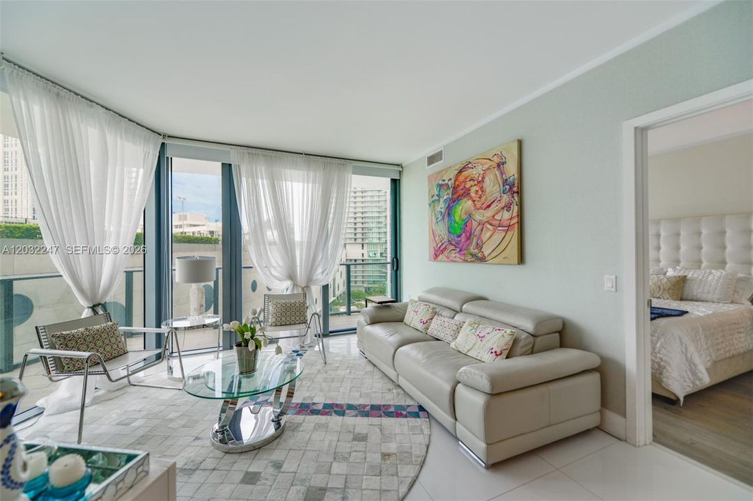 For Sale: $698,750 (3 beds, 2 baths, 1110 Square Feet)