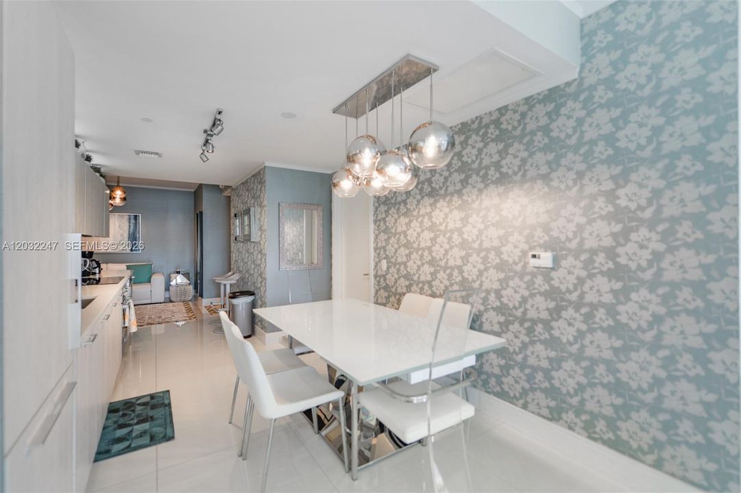 For Sale: $698,750 (3 beds, 2 baths, 1110 Square Feet)