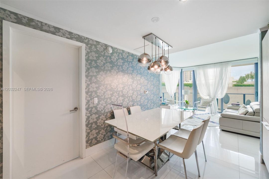 For Sale: $698,750 (3 beds, 2 baths, 1110 Square Feet)
