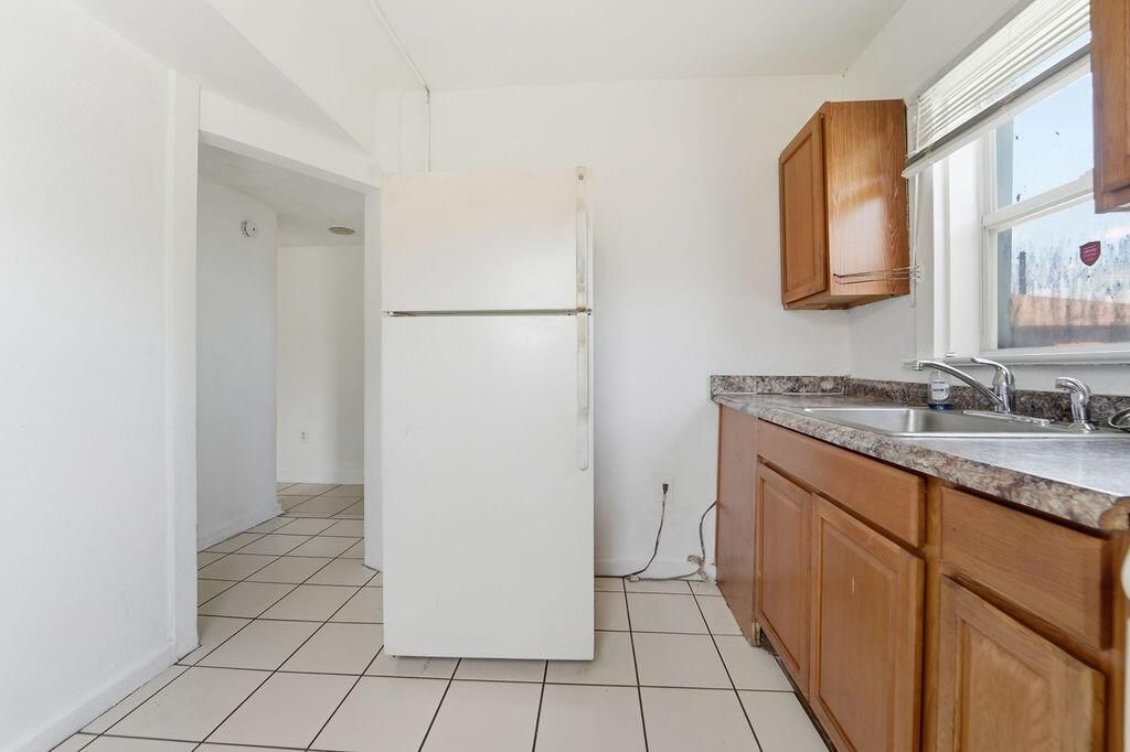 Unit 3 Kitchen
