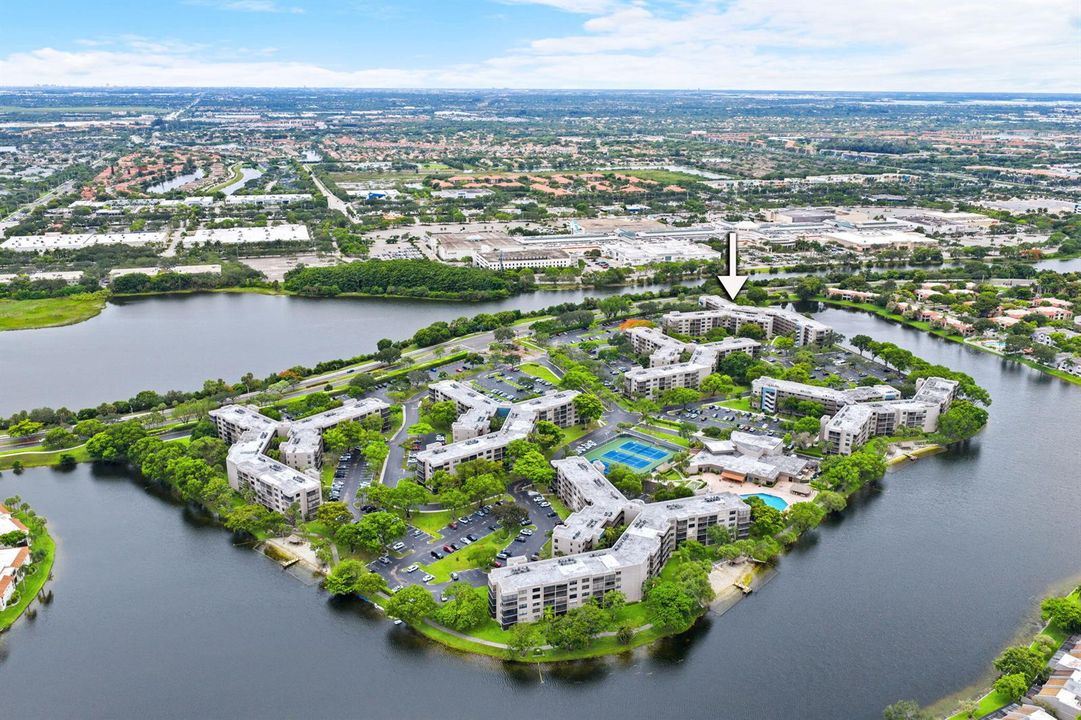 33-web-or-mls-900-colony-point-cir-121