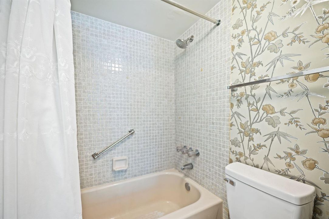 21-web-or-mls-900-colony-point-cir-121