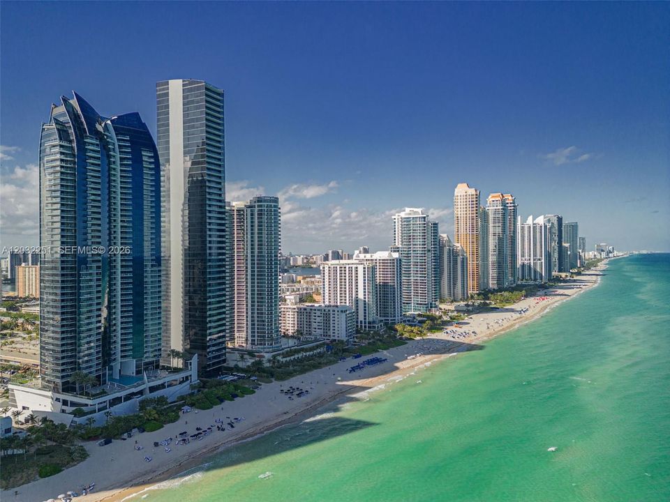 For Rent: $7,500 (1 beds, 2 baths, 1161 Square Feet)