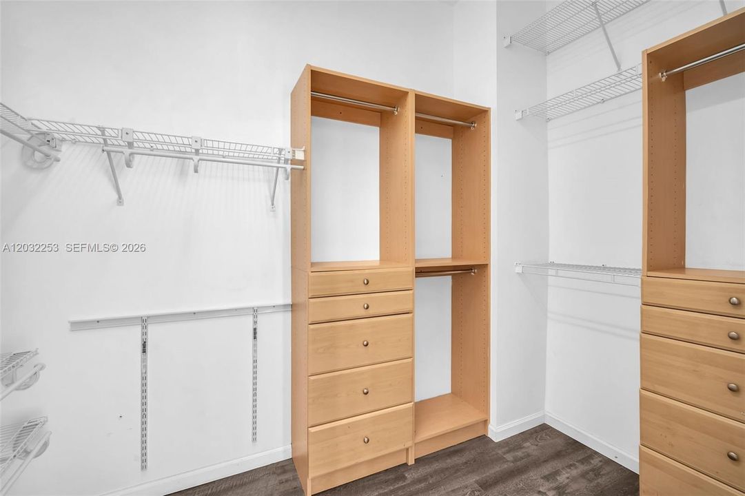 For Rent: $4,800 (4 beds, 3 baths, 2740 Square Feet)