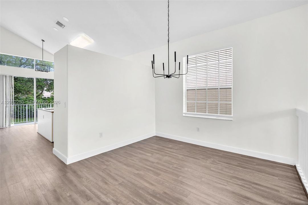 For Rent: $4,800 (4 beds, 3 baths, 2740 Square Feet)