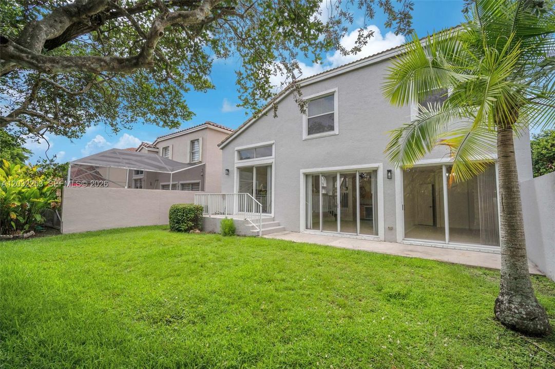 For Rent: $4,800 (4 beds, 3 baths, 2740 Square Feet)