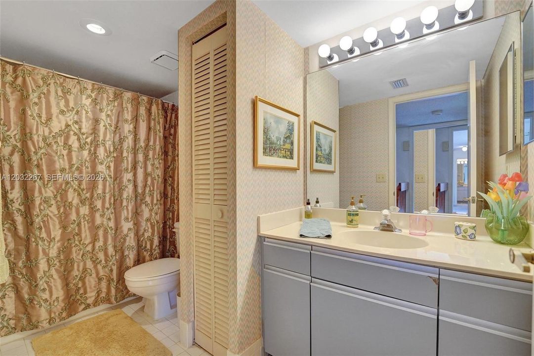 For Sale: $440,000 (3 beds, 2 baths, 1628 Square Feet)