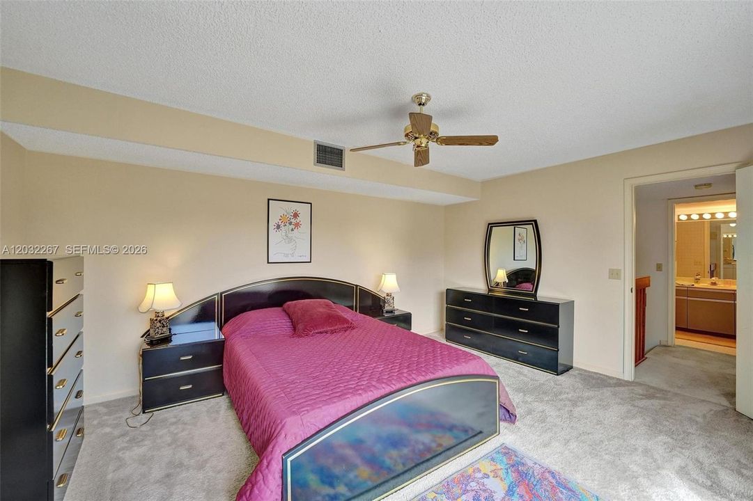 For Sale: $440,000 (3 beds, 2 baths, 1628 Square Feet)