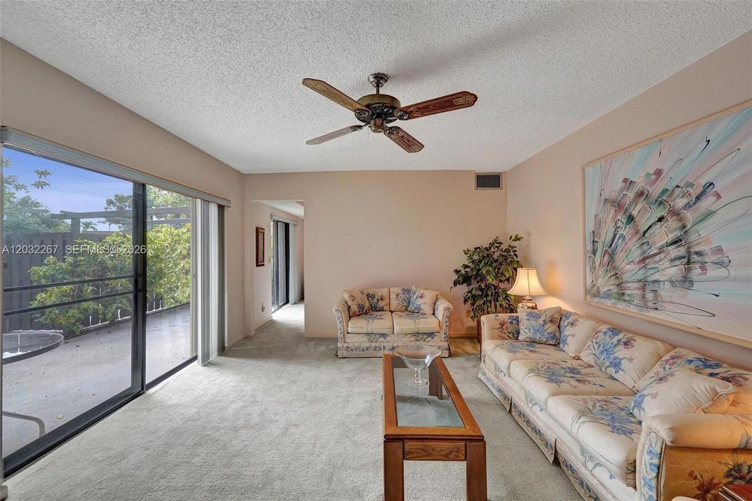 For Sale: $440,000 (3 beds, 2 baths, 1628 Square Feet)