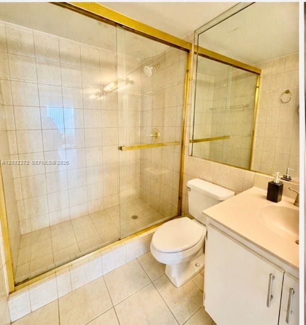 For Sale: $475,000 (2 beds, 2 baths, 1396 Square Feet)