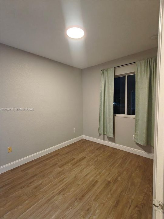 For Sale: $435,000 (2 beds, 2 baths, 1150 Square Feet)