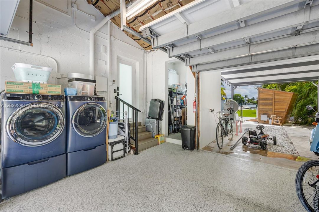 For Rent: $12,499 (3 beds, 2 baths, 1865 Square Feet)