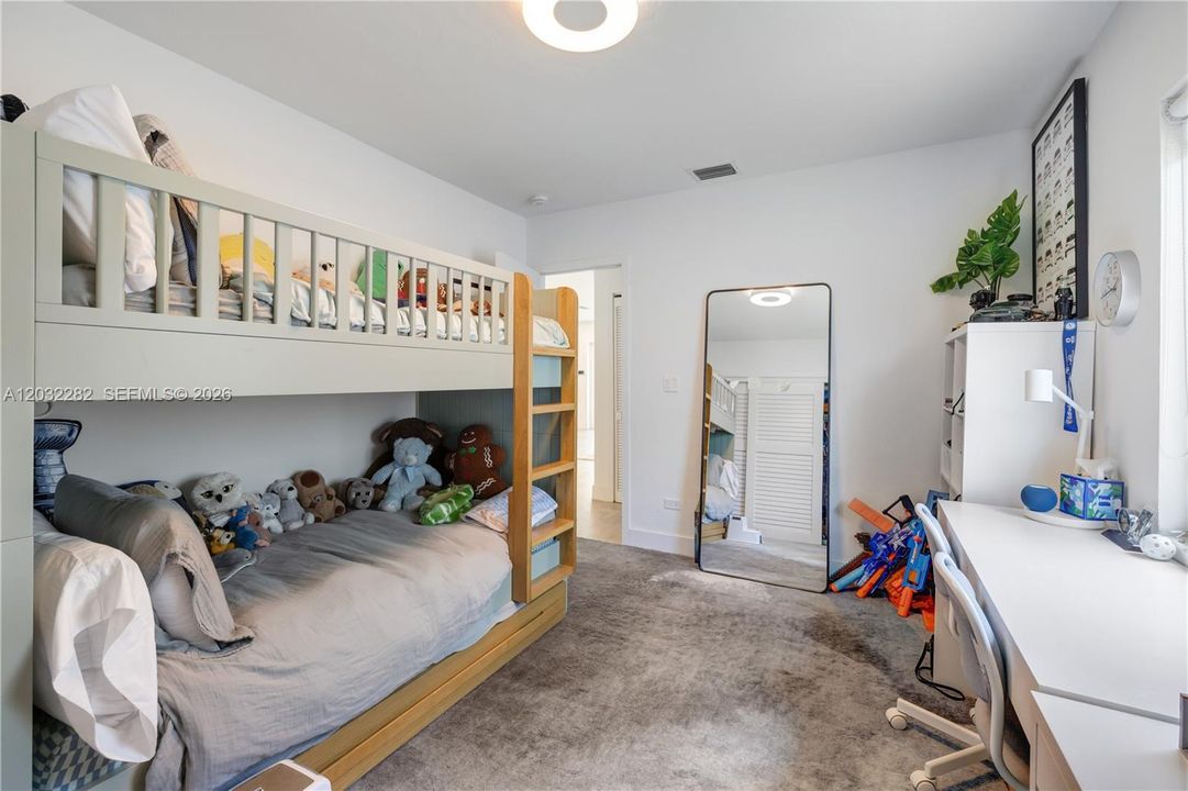 For Rent: $12,499 (3 beds, 2 baths, 1865 Square Feet)
