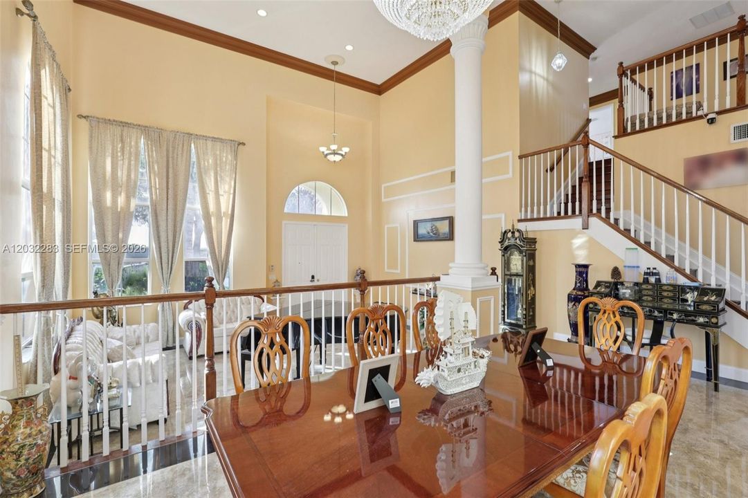 For Sale: $999,000 (5 beds, 3 baths, 3628 Square Feet)