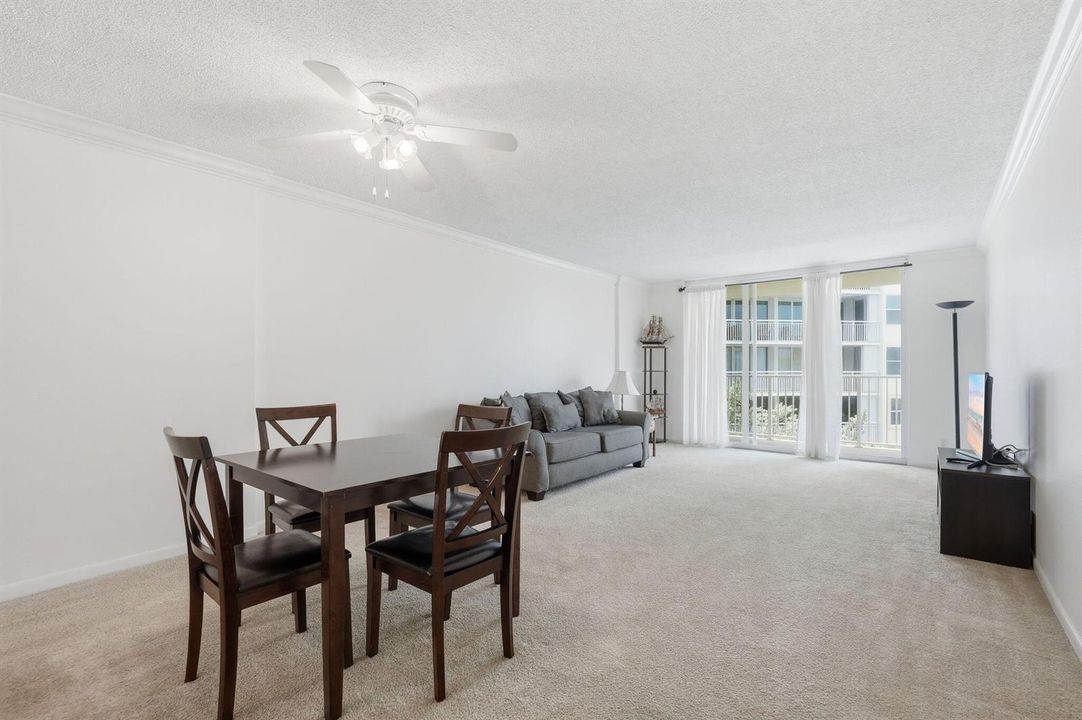11-web-or-mls-3540_S_Ocean_Blvd_APT_310_
