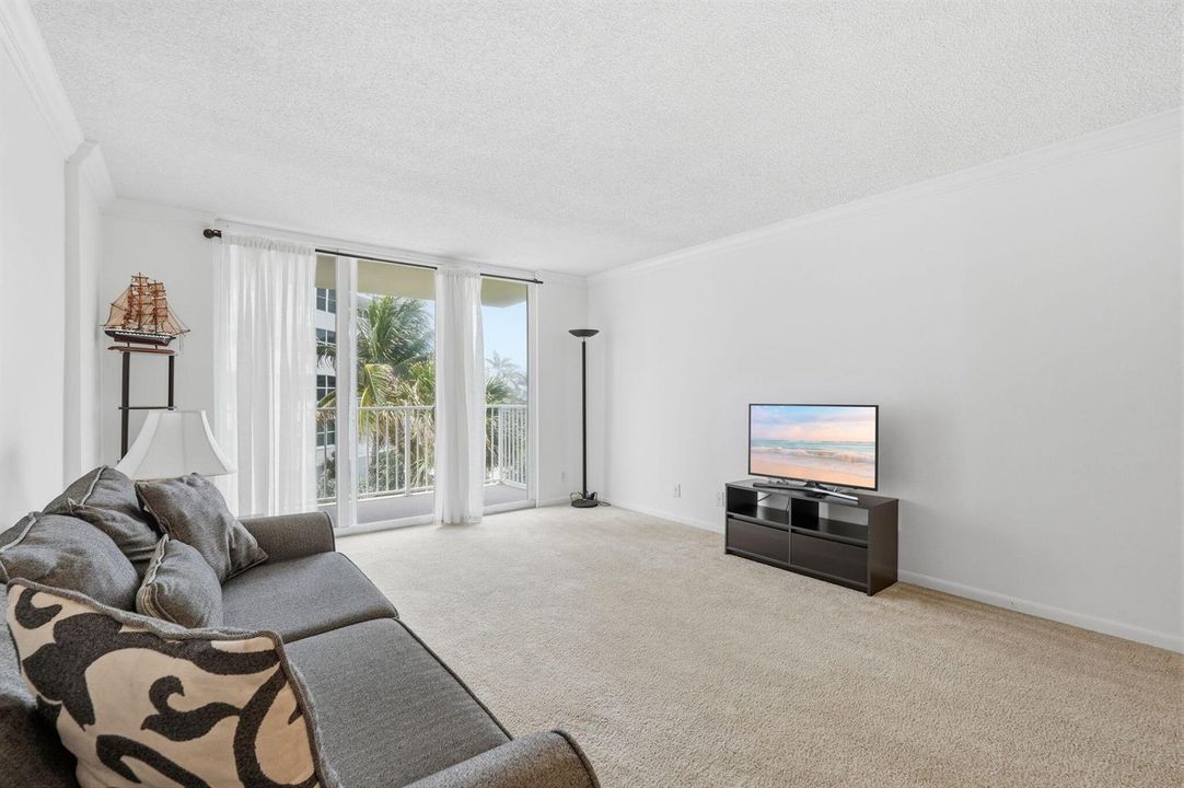 15-web-or-mls-3540_S_Ocean_Blvd_APT_310_