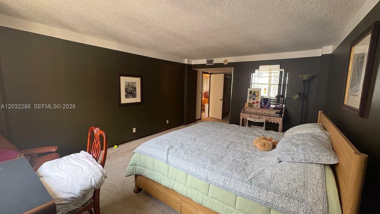 For Rent: $2,900 (2 beds, 2 baths, 1710 Square Feet)