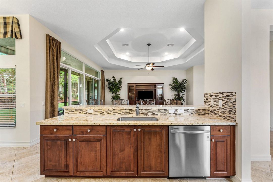 011-6968CorningCircle-BoyntonBeach-FL-33