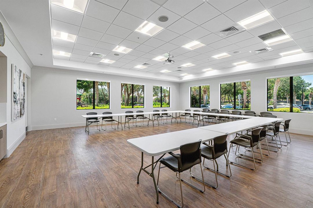 060-6968CorningCircle-BoyntonBeach-FL-33