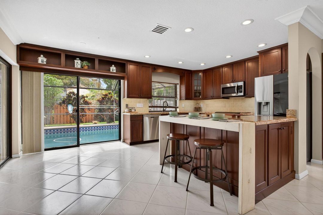 Kitchen continued