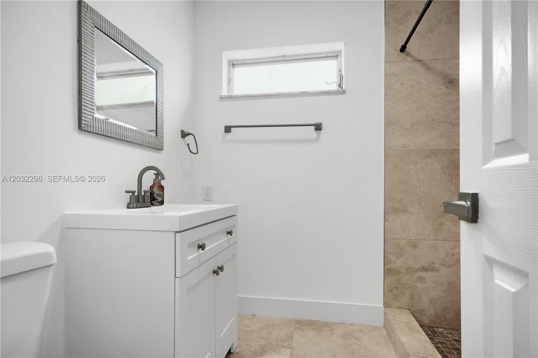 For Sale: $465,000 (3 beds, 2 baths, 1825 Square Feet)