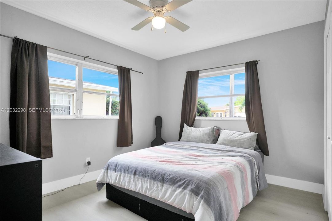 For Sale: $465,000 (3 beds, 2 baths, 1825 Square Feet)