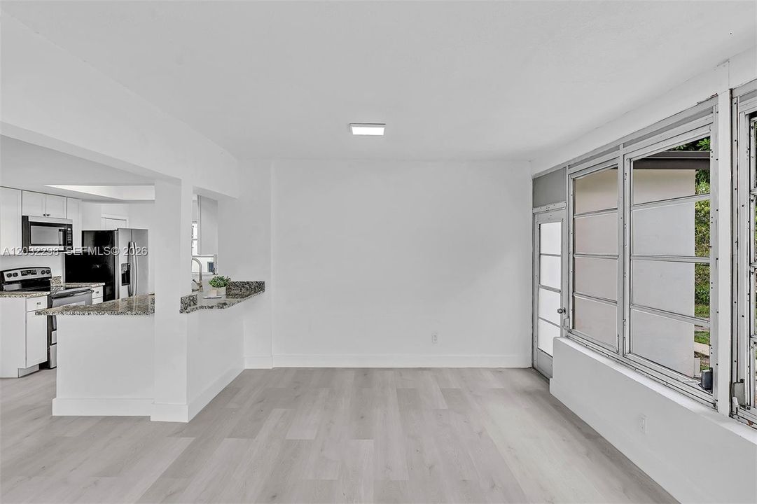 For Sale: $465,000 (3 beds, 2 baths, 1825 Square Feet)