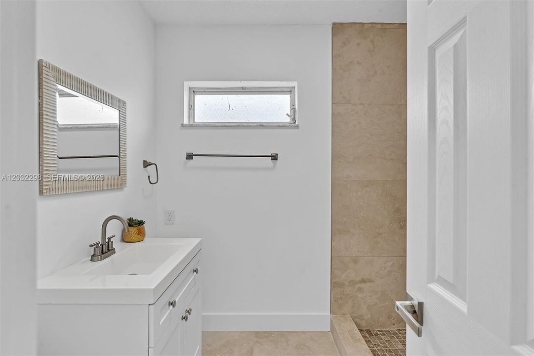 For Sale: $465,000 (3 beds, 2 baths, 1825 Square Feet)