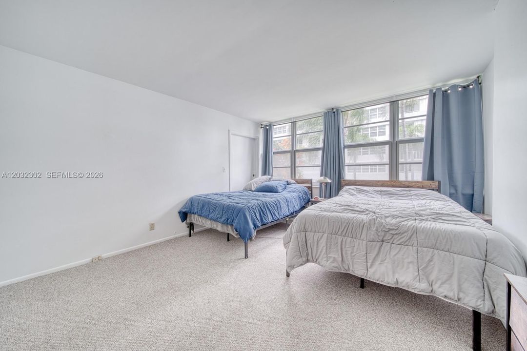 For Sale: $499,000 (2 beds, 2 baths, 1920 Square Feet)