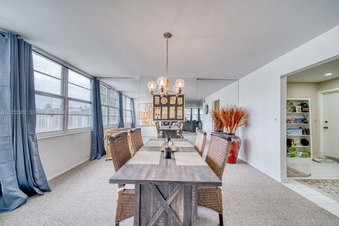 For Sale: $499,000 (2 beds, 2 baths, 1920 Square Feet)
