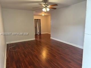 For Rent: $1,950 (2 beds, 1 baths, 3237 Square Feet)