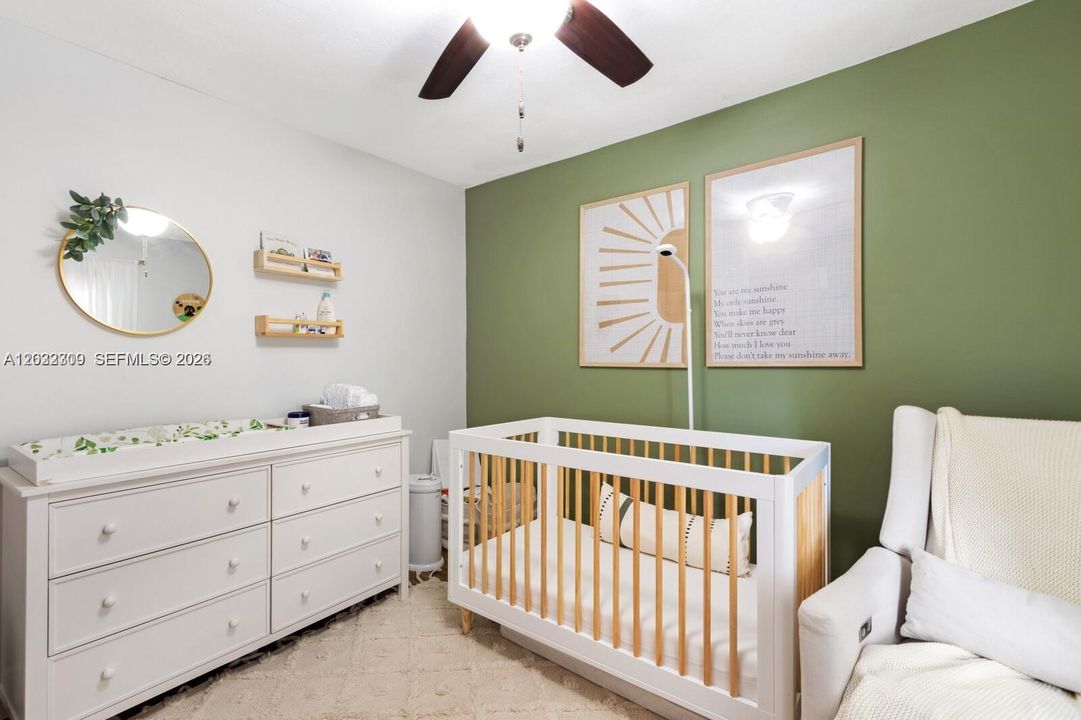 For Rent: $3,000 (3 beds, 2 baths, 1323 Square Feet)