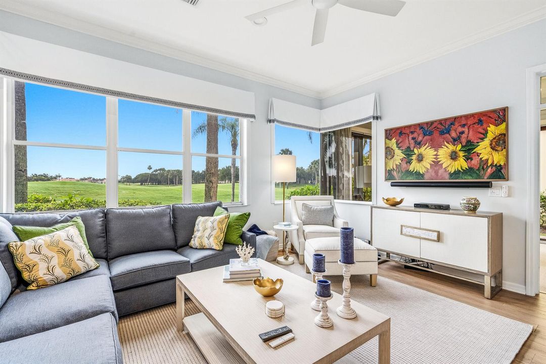 1753 Victoria Circle-301
