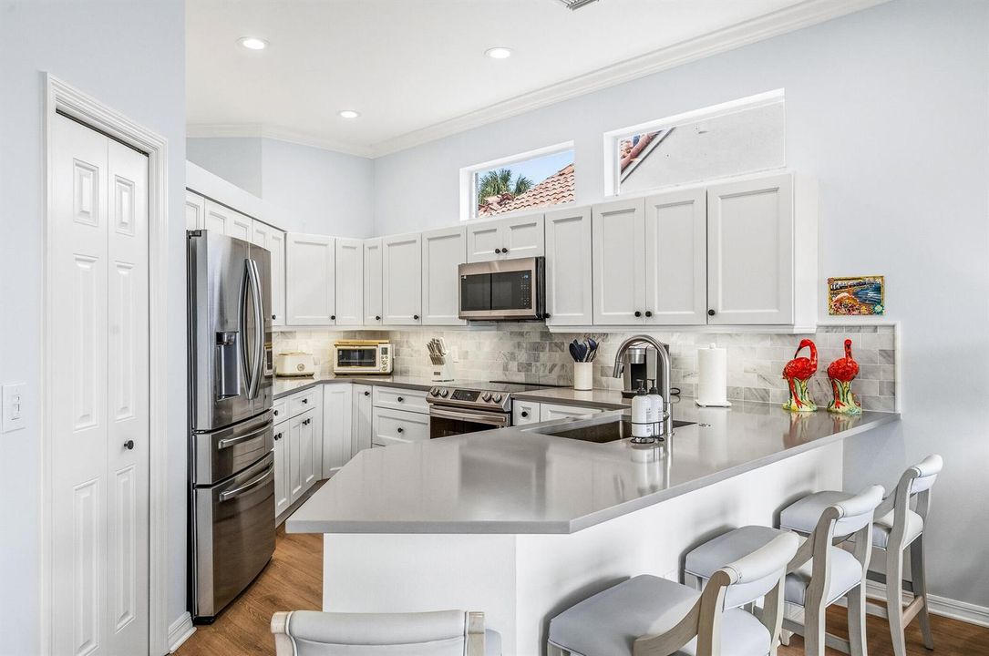 1753 Victoria Circle-271
