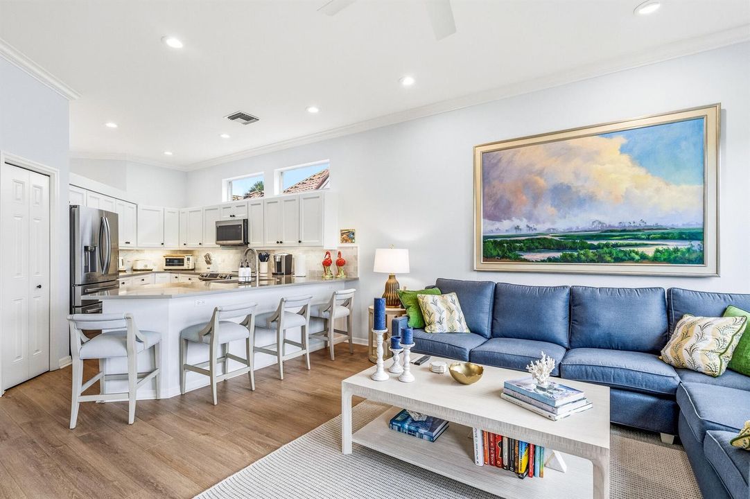 1753 Victoria Circle-306