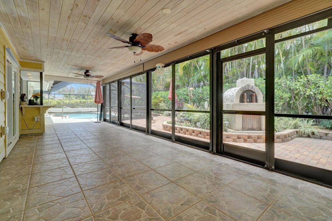 Lanai
