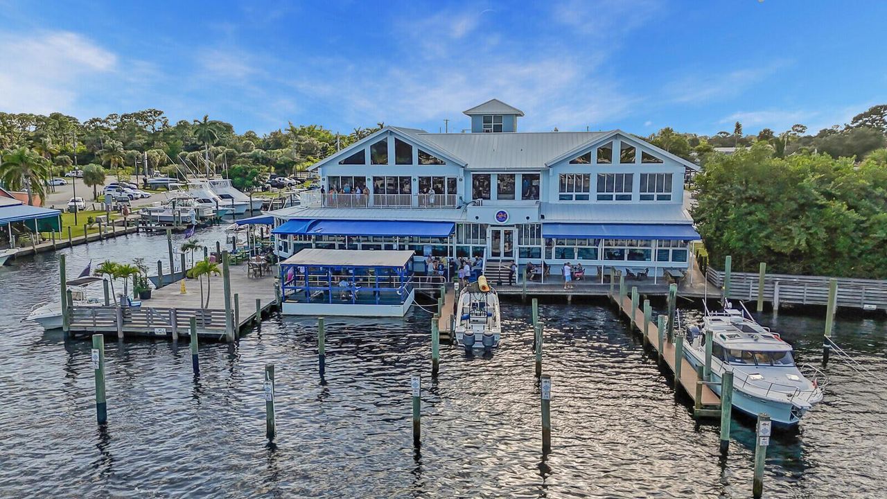 waterfront restaraunts
