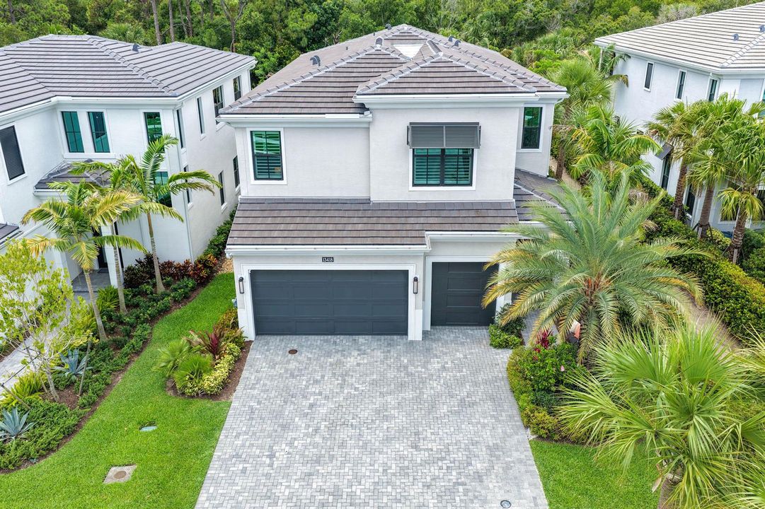 13418ArtisanCircleAerials(5)