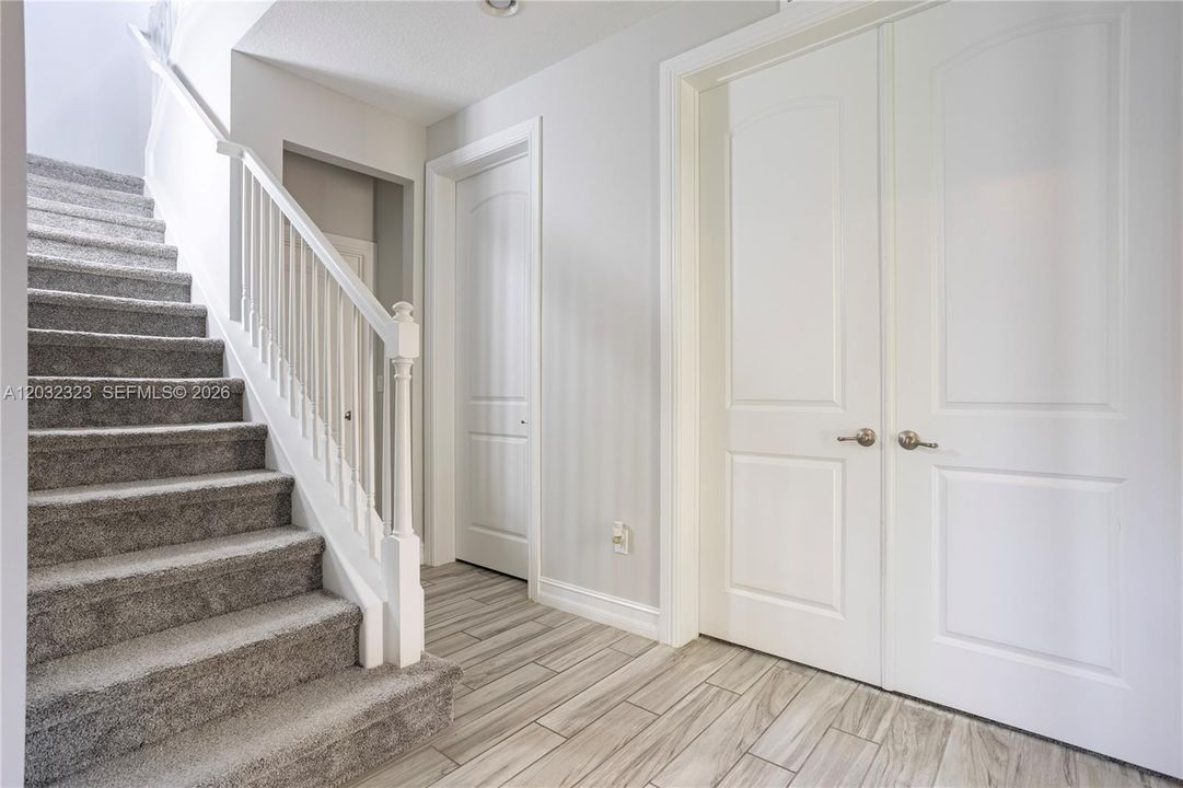 For Rent: $5,200 (4 beds, 3 baths, 2486 Square Feet)