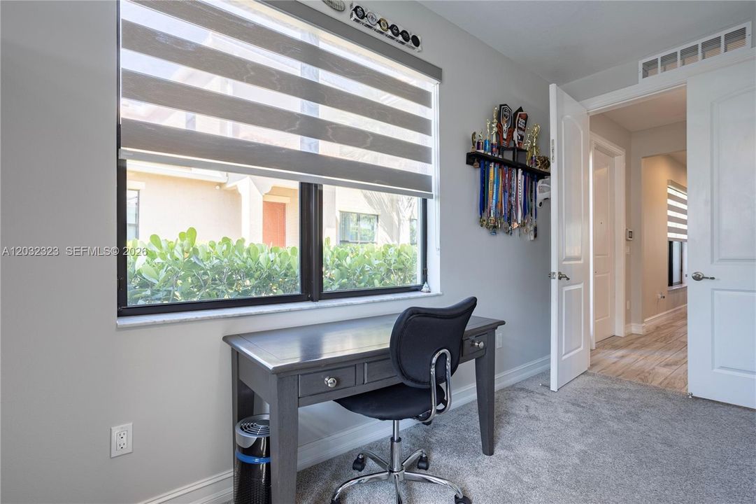 Downstairs bedroom/ office