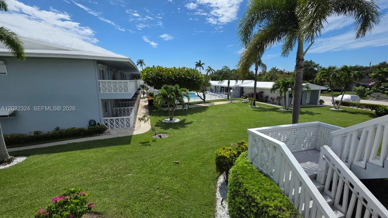 For Rent: $1,550 (1 beds, 1 baths, 700 Square Feet)