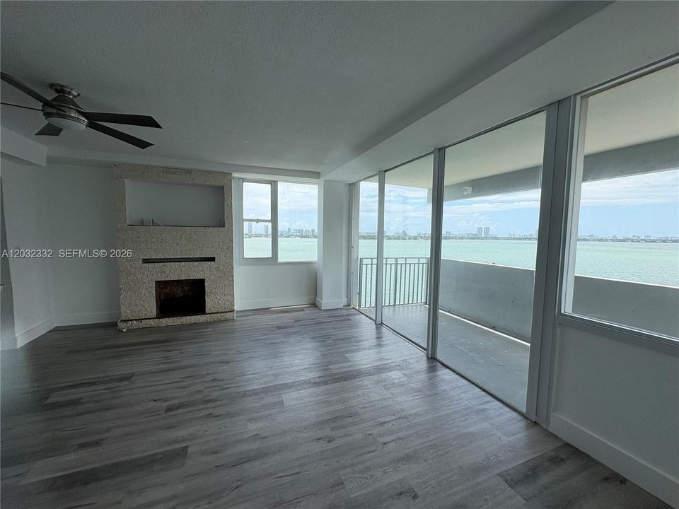 For Rent: $3,600 (3 beds, 2 baths, 1302 Square Feet)