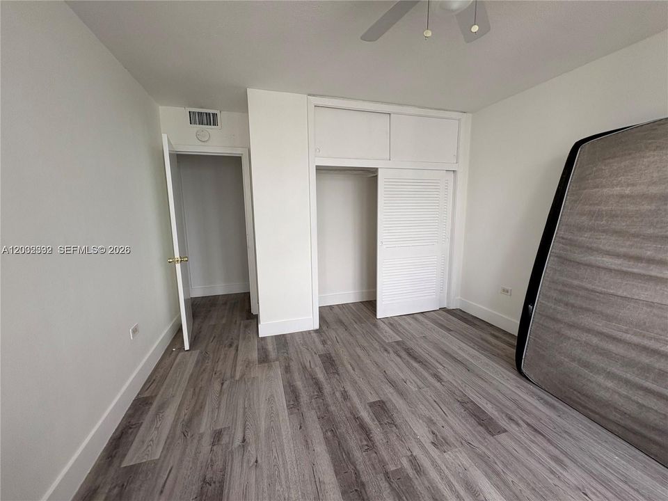 For Rent: $3,600 (3 beds, 2 baths, 1302 Square Feet)