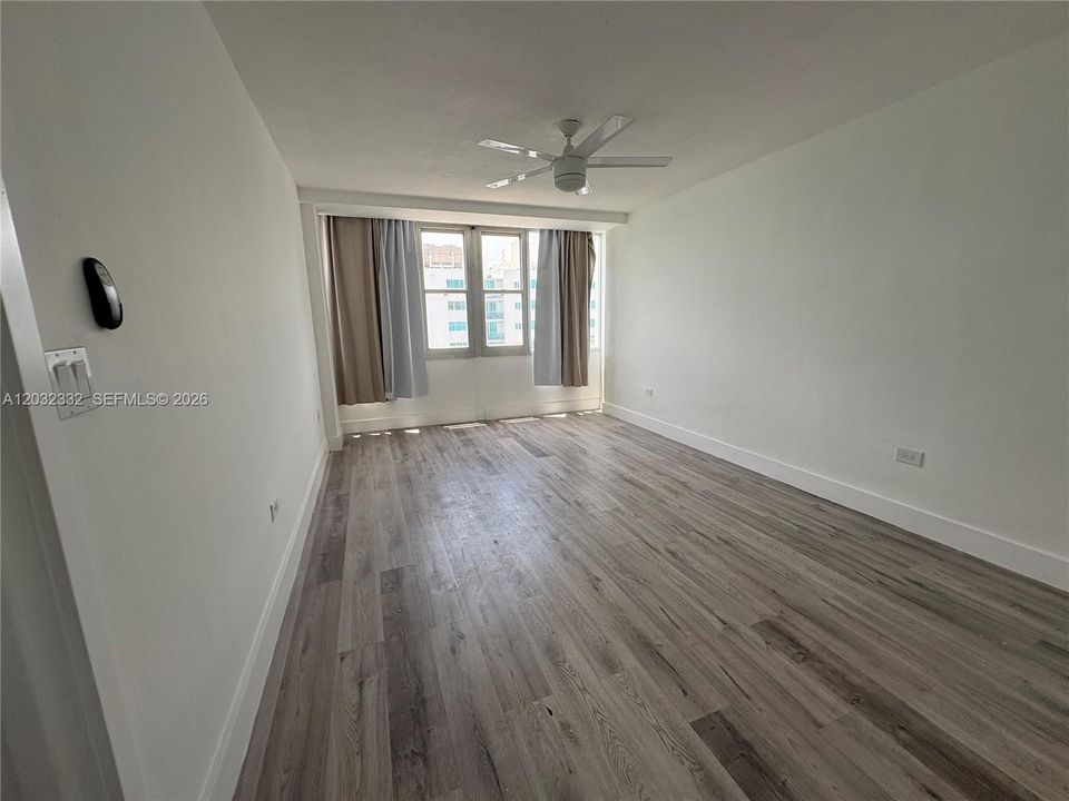 For Rent: $3,600 (3 beds, 2 baths, 1302 Square Feet)