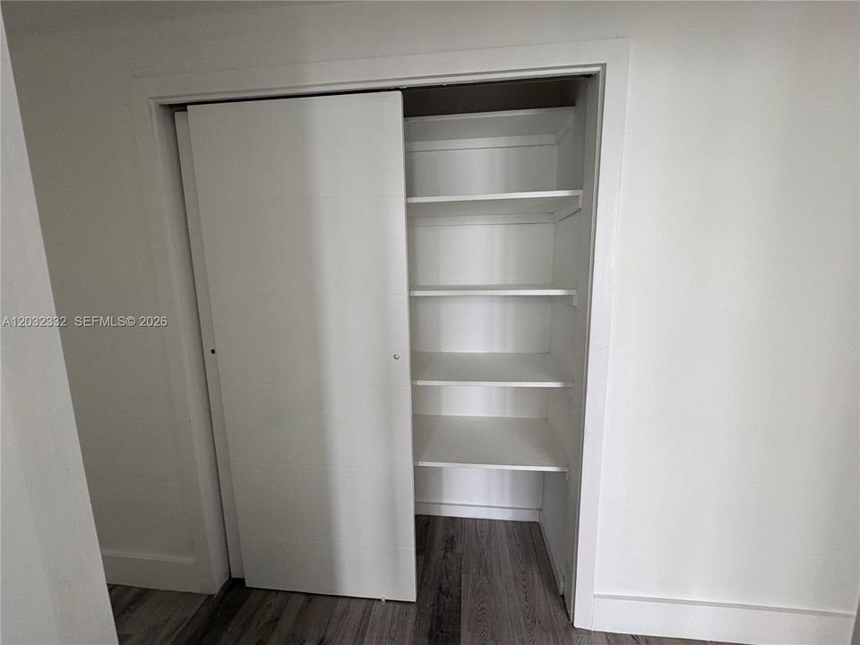 For Rent: $3,600 (3 beds, 2 baths, 1302 Square Feet)
