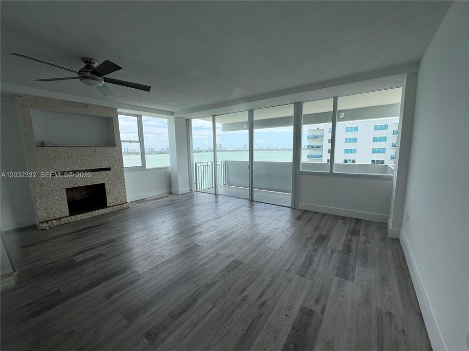 For Rent: $3,600 (3 beds, 2 baths, 1302 Square Feet)
