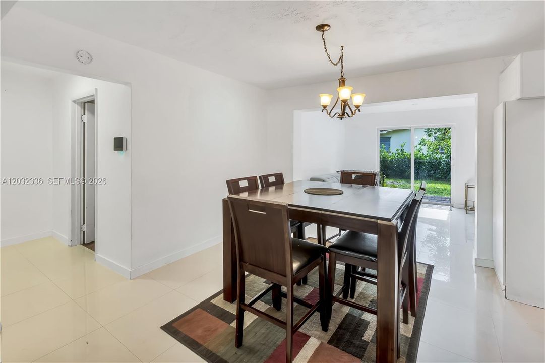 For Sale: $680,000 (4 beds, 3 baths, 2192 Square Feet)