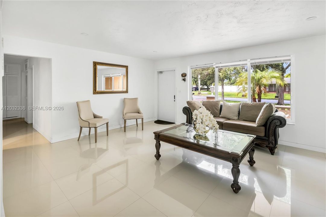 For Sale: $680,000 (4 beds, 3 baths, 2192 Square Feet)